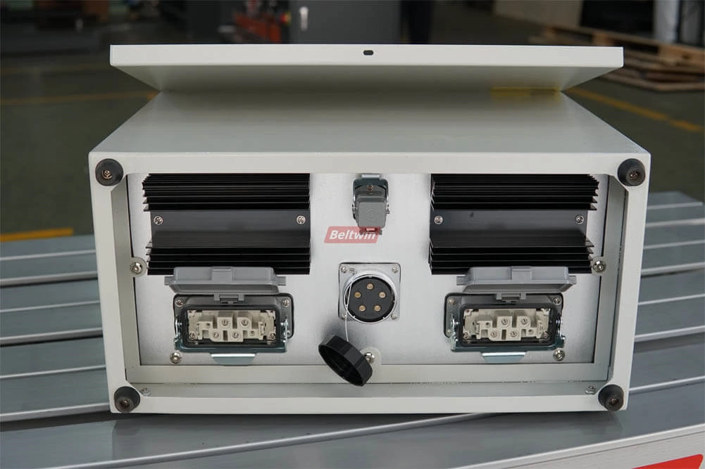 Vulcanisateur de bande transporteuse en caoutchouc à cordon en acier de 3000 mm de large DSLQ-S