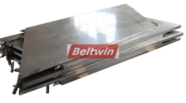 Presse de vulcanisation à chaud pour sacs à eau pour bandes transporteuses en caoutchouc DSLQ-II