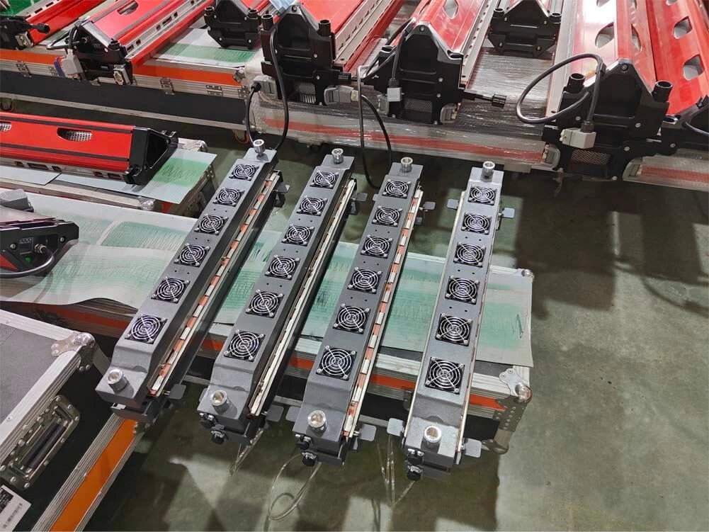 Presse à épissure à bande compacte à refroidissement par air 600x50mm