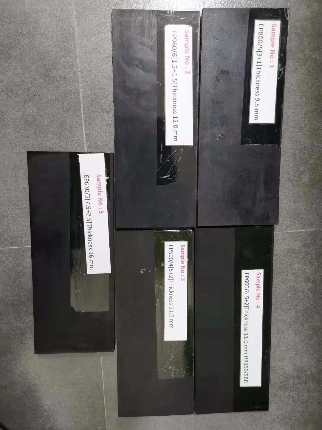 Perçage de trous de machine de perforation de bande transporteuse en caoutchouc EP