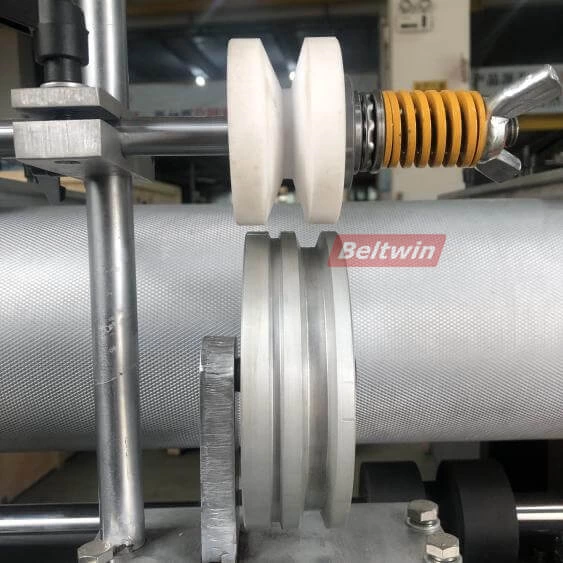 Guide de la machine à souder pour les bandes transporteuses en PVC PU QB1000