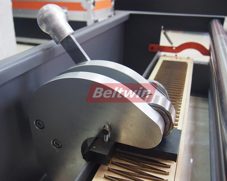 Perforateur manuel à ceinture PVC PU TC300-1500