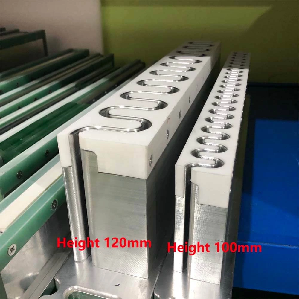 Moules de guidage, de paroi latérale et de profils de tasseaux de bande transporteuse pour le soudage de bande à haute fréquence