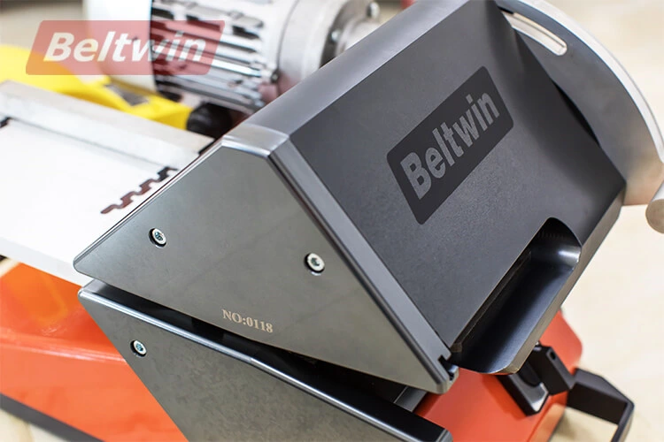 Nouveau séparateur de plis de ceinture en PVC PU SC130