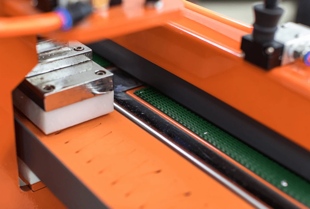 Perforateur semi-automatique de doigt de ceinture d'unité centrale de PVC TA1000-3000