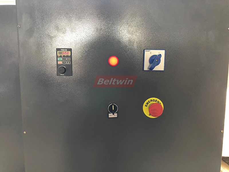 Machine de soudage V-Guide 3000 pour bande transporteuse sans fin PVC PU