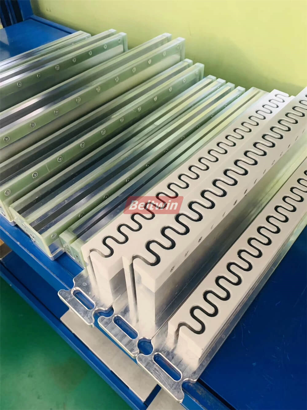 Livraison de la machine haute fréquence 12KW en février 2020