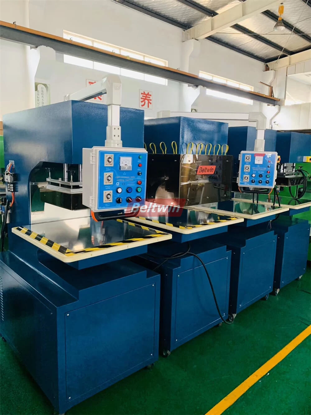 Livraison de la machine haute fréquence 12KW en février 2020