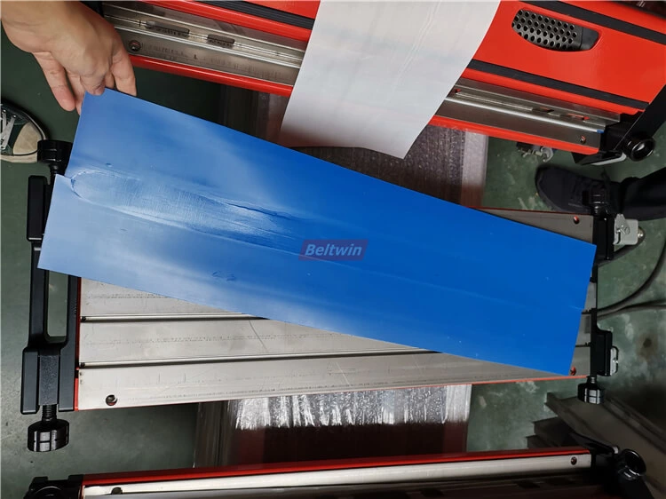 Presse à refroidissement par air pour joindre les courroies Thermodrive