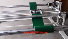 Découpeuse de bande transporteuse avec enrouleurs pour bande PVC/PU