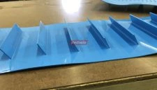 Comment souder un taquet / paroi latérale sur une ceinture en PU homogène par une machine à haute fréquence