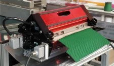 Comment épisser la ceinture supérieure rugueuse par presse refroidie par air