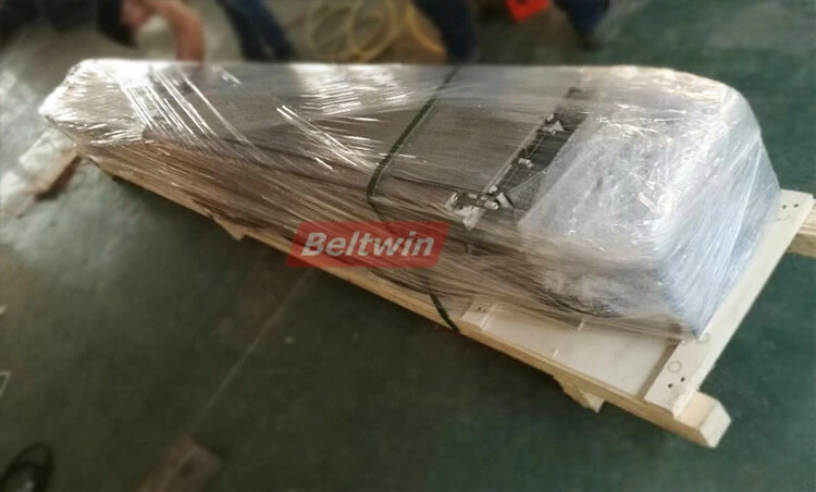 Livraison de la presse de refroidissement par eau Beltwin 3400x150mm en Colombie, longueur effective: 3200mm