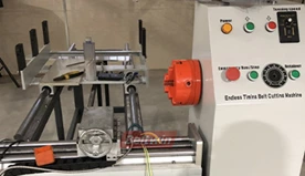 Livraison de machine de découpe de courroie de distribution semi-automatique