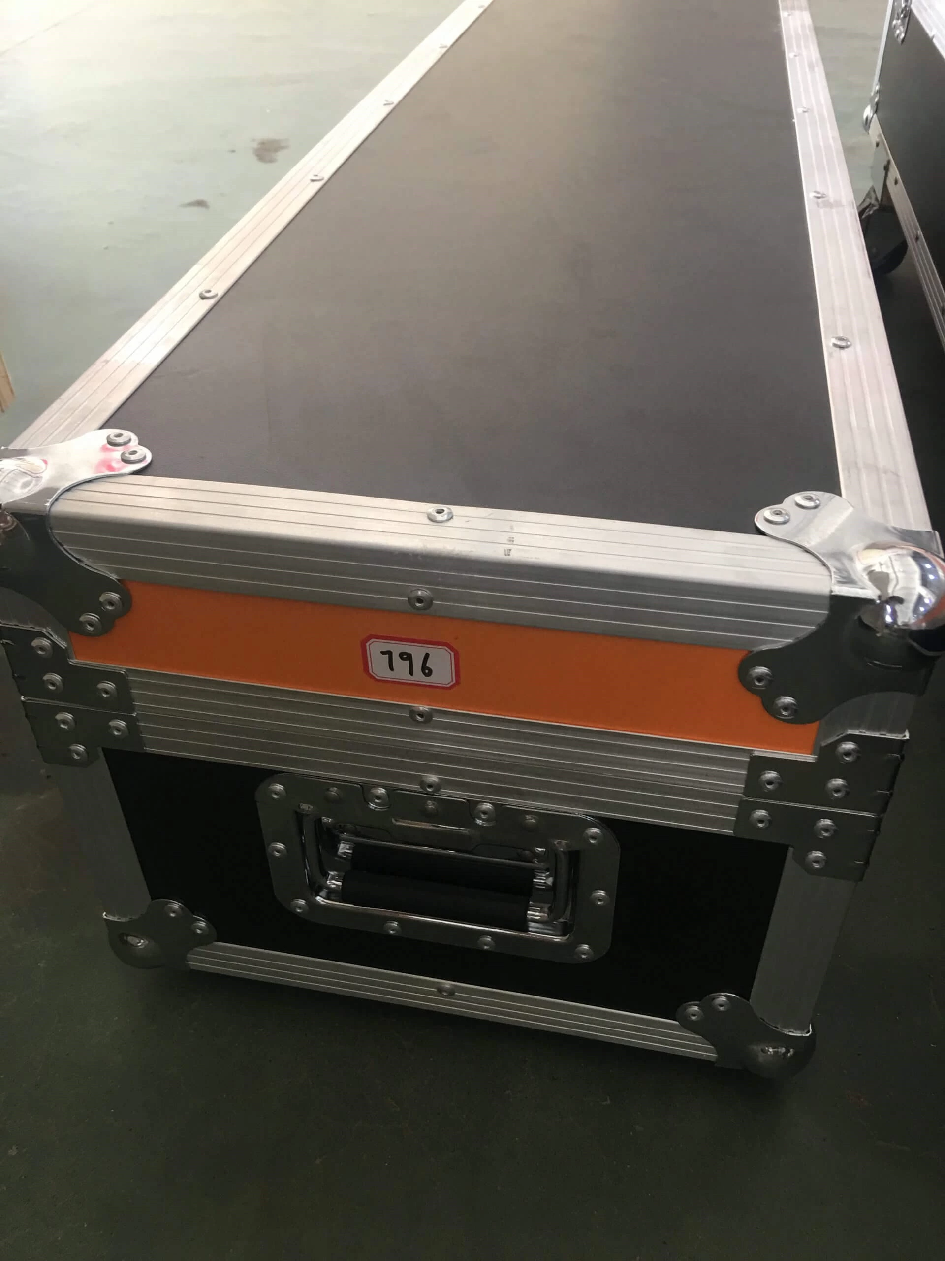 Livraison de presses de refroidissement par air PA900 et PA1500 en Allemagne