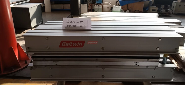 Livraison de vulcanisateur à courroie en caoutchouc en janvier 2020