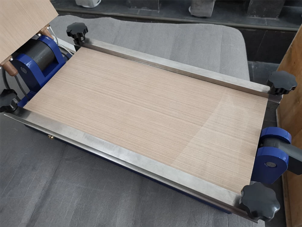 Presse d'épissure de ceinture de refroidissement par eau pour la bande de conveyeur de PVC de 200-400mm, la transmission et la ceinture plate