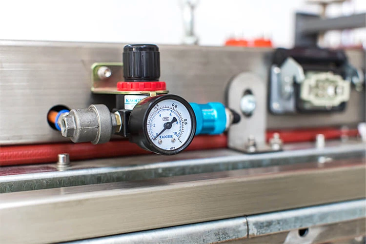 Presse à épisser les courroies de refroidissement par eau, corps en acier inoxydable PB600-1600