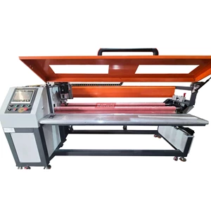 Machine de perforation de bande transporteuse de 2000 mm de large pour ceinture en caoutchouc PVC PU