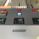 Découpeuse de bande transporteuse avec enrouleur et enrouleur (version améliorée)