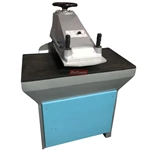 Poinçonneuse à courroie de distribution