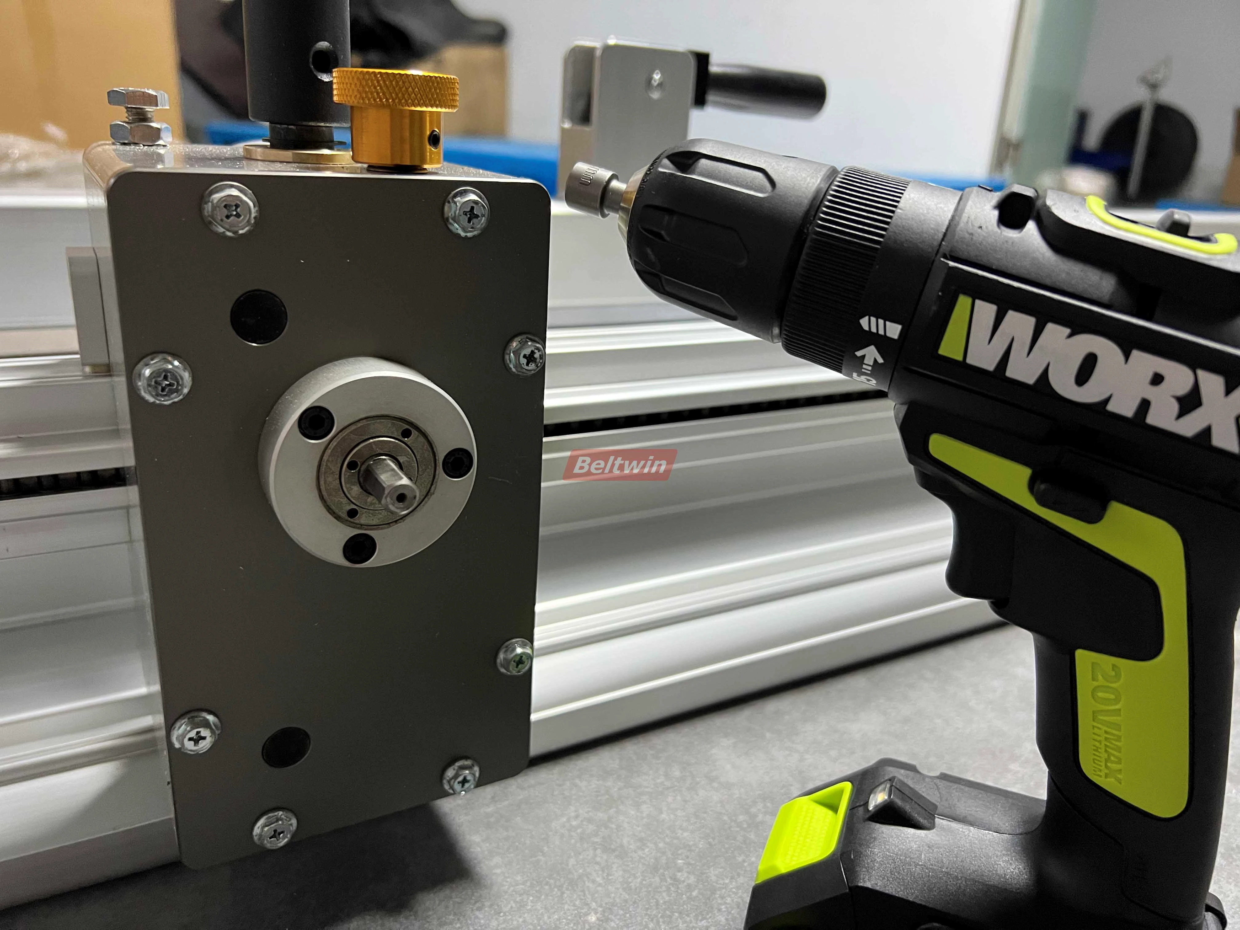 Roller Lacer avec perceuse électrique KA600-1500 pour épissure mécanique de bande transporteuse