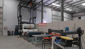 Solution totale d'atelier de fabrication de bandes transporteuses pour un client en Arabie saoudite