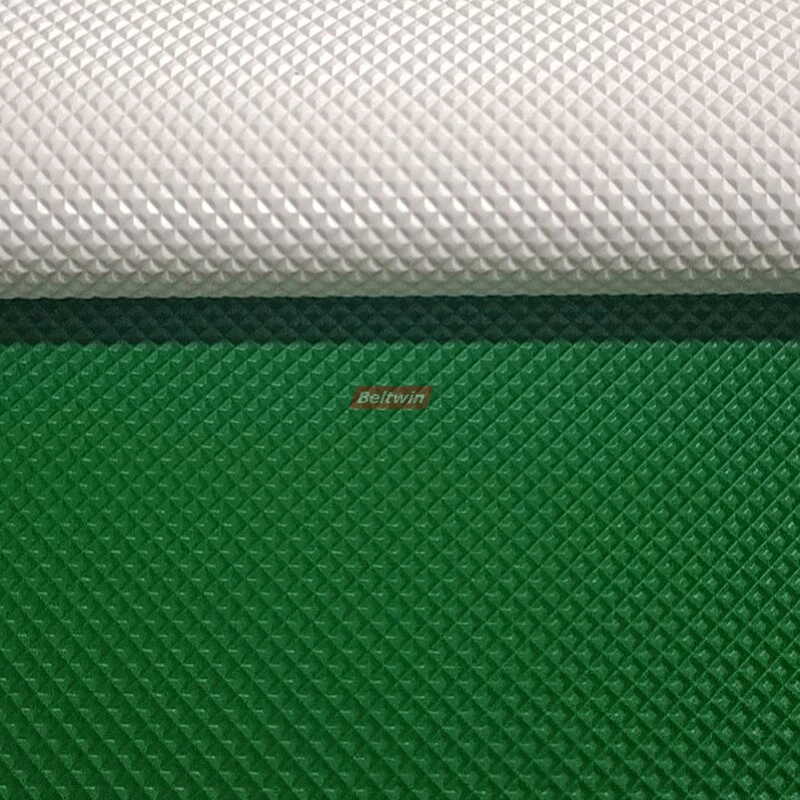 Moule en silicone pour assembler différents types de bandes transporteuses