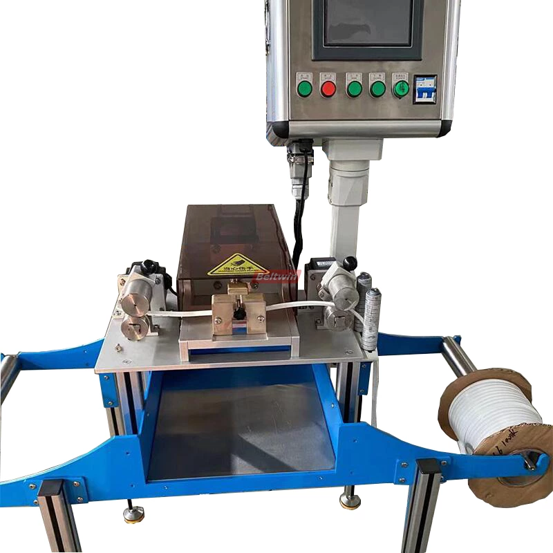 Encocheuse pour guides en V PVC/PU