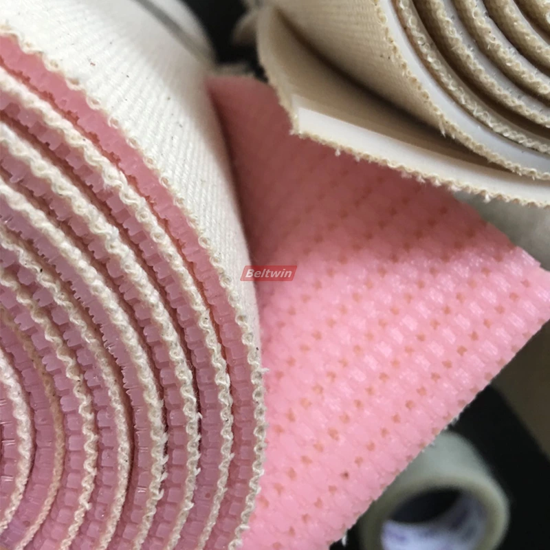 Moule en silicone pour assembler différents types de bandes transporteuses