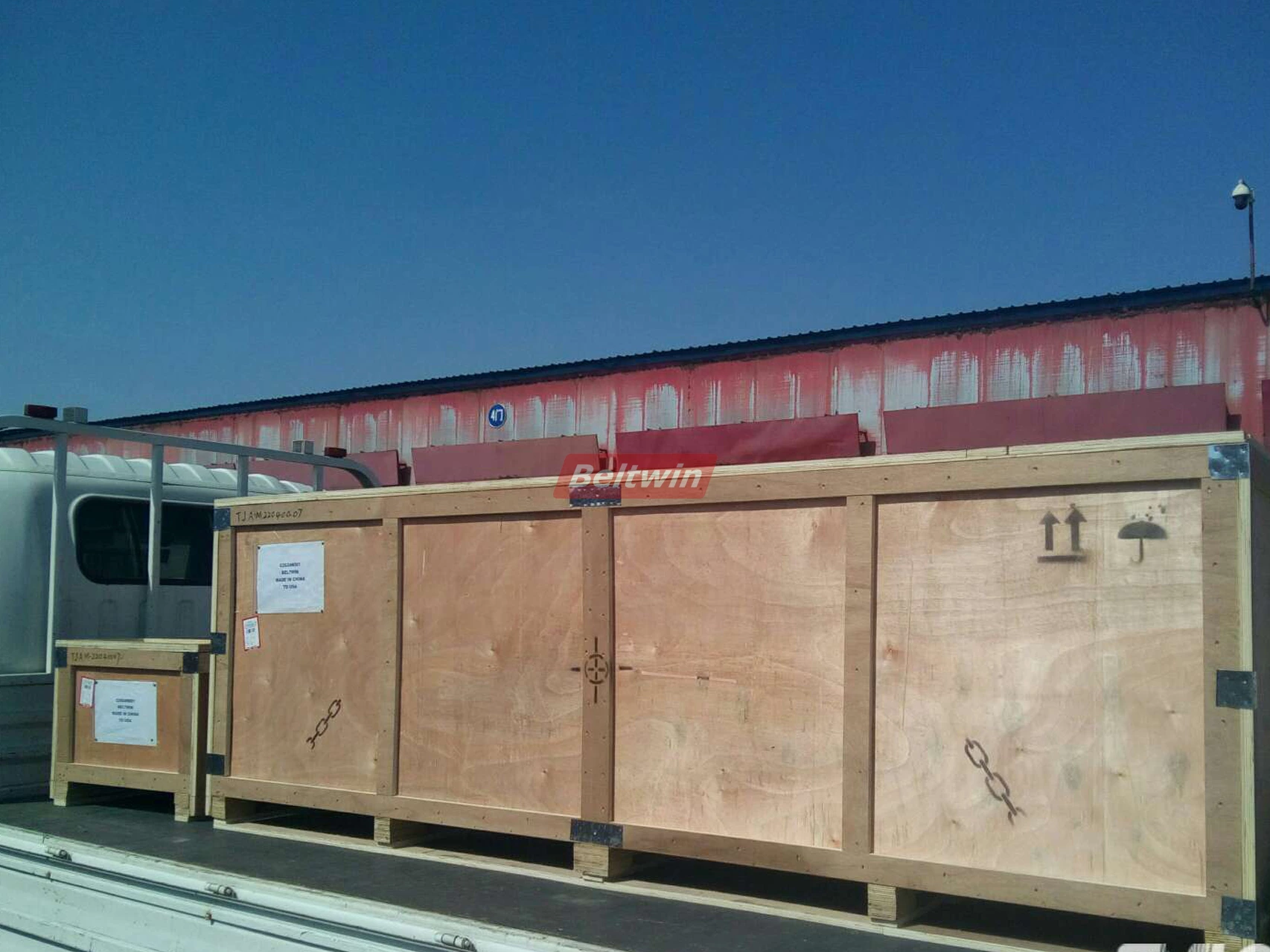 Journal de livraison (Vulcanisateur DSLQ-S 3786 EB Beams to USA) 2022.04.08