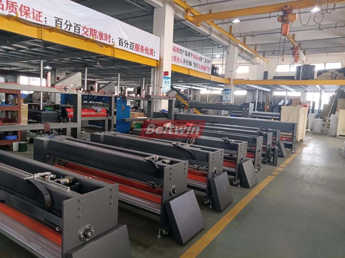 Pourquoi choisir le poinçon automatique pour poinçonner les doigts sur les courroies en PVC/PU&nbsp;?