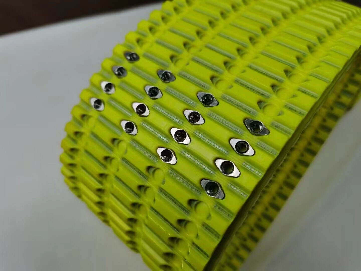 Machine de jointoiement de courroie de distribution pour système de pression hydraulique PC250T-500T