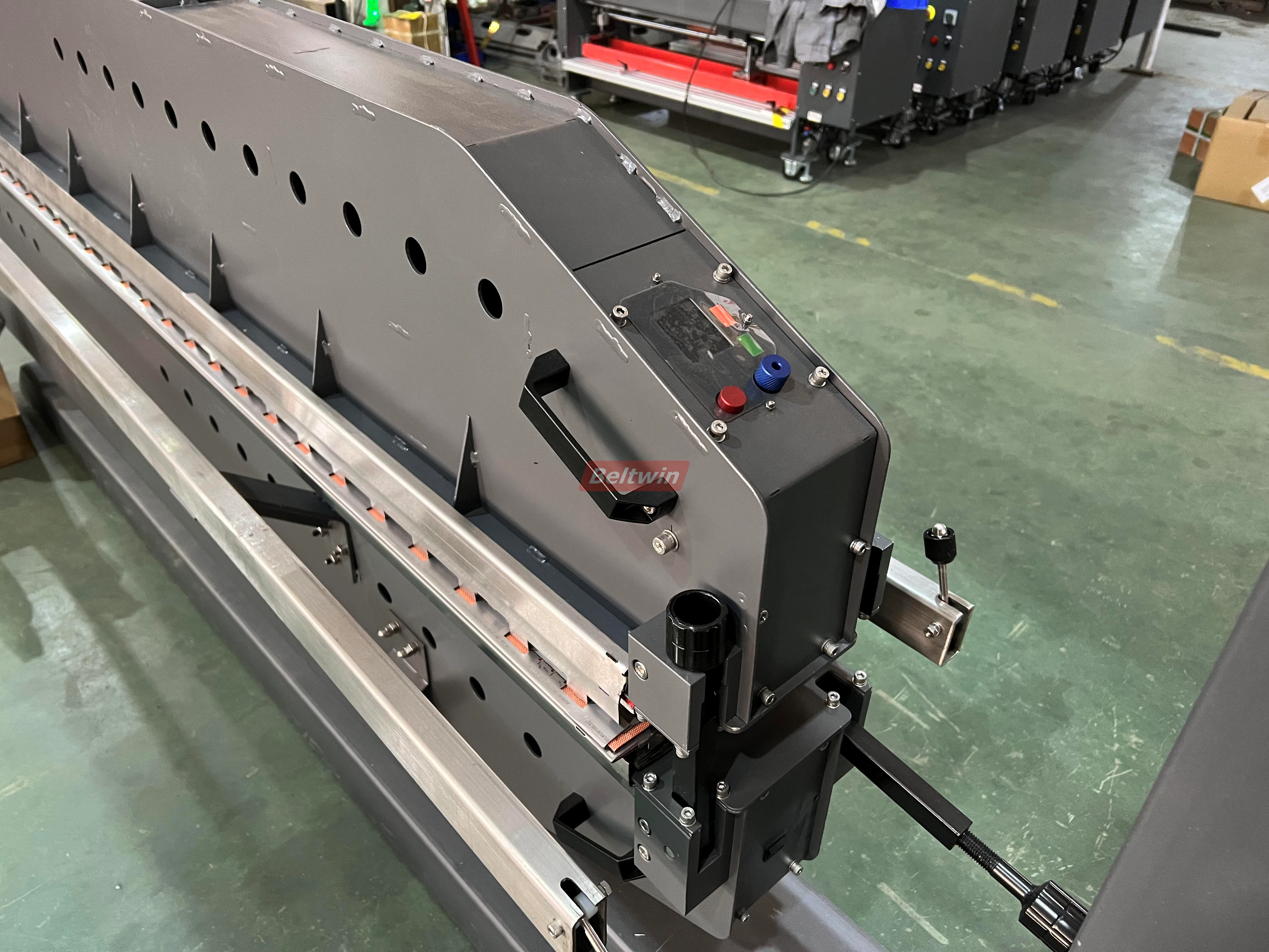 Presse à épisser les courroies à refroidissement par air PA2400-PA3300