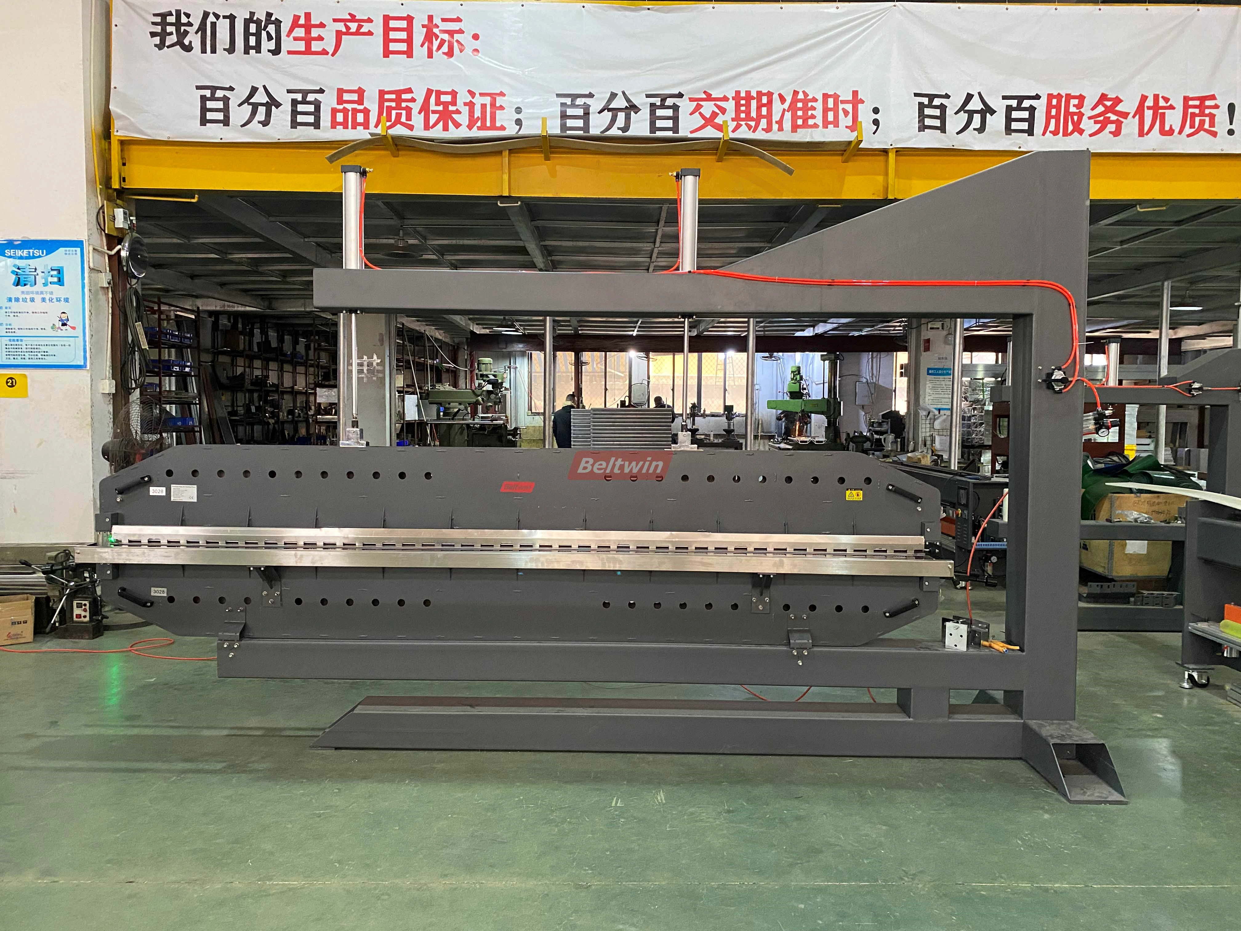 Presse à épisser les courroies à refroidissement par air PA2400-PA3300