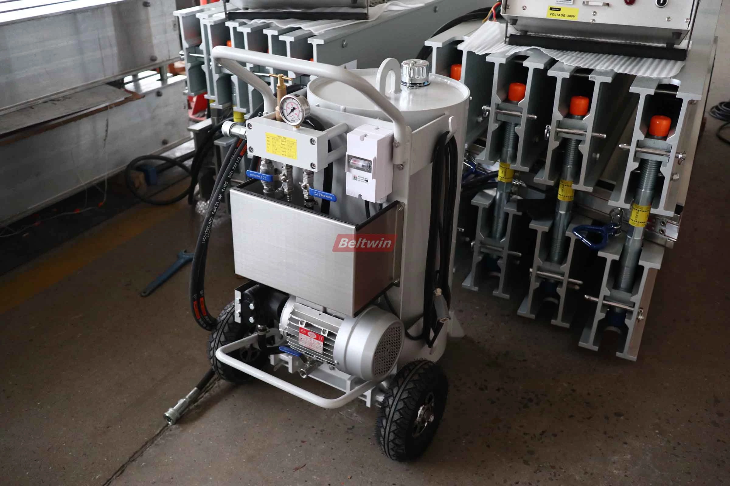 Vulcanisateur DSLQ-S de deuxième génération | Presse de vulcanisation pour bandes transporteuses en caoutchouc