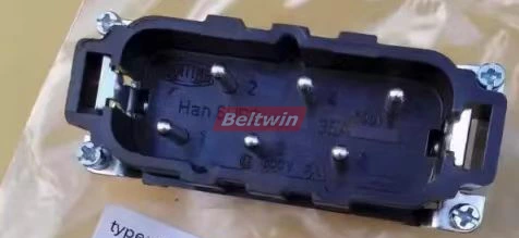 Pièces de plaque chauffante pour bande transporteuse en caoutchouc